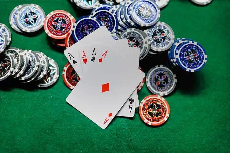 Bet placement interface for virtual horse racing